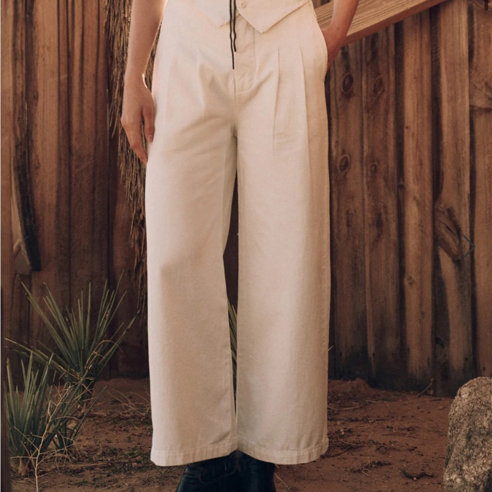The Great sculpted trouser in black
